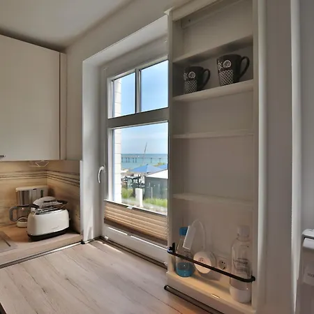 Lägenhet Strandhotel - Strandhotel 18 3*